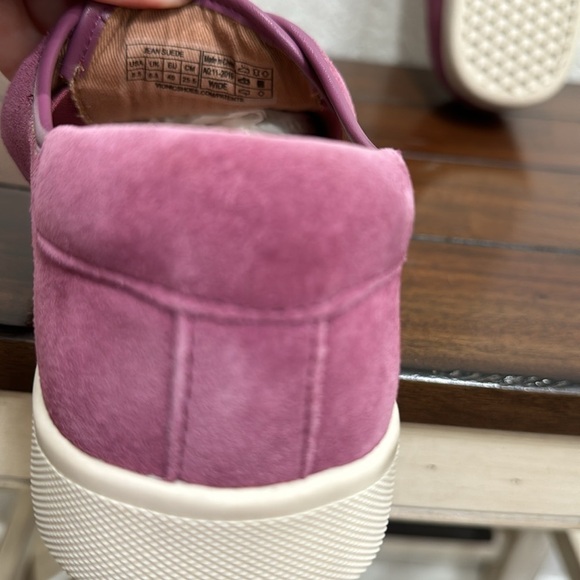 Vionic Jean Suede Slip On Comfort Sneakers  Size 8.5 - Picture 8 of 8
